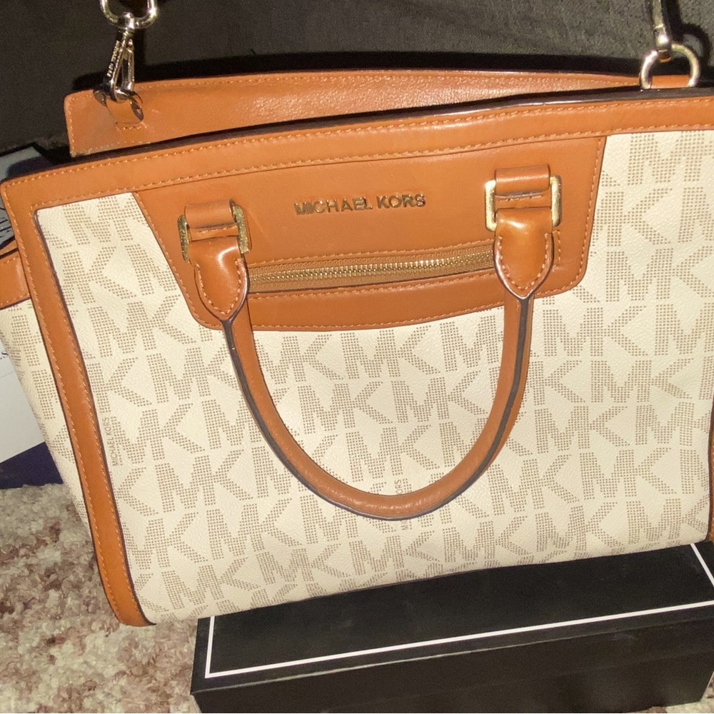 Michael Kors Cream and Tan Crossbody